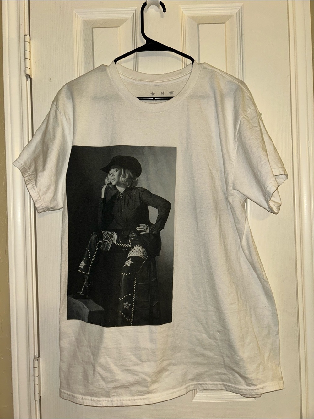 Beyonce White Cowboy Carter Graphic T-Shirt Men’s Size Medium